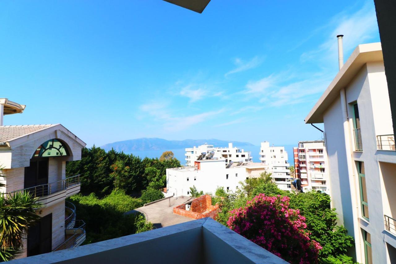 Hotel Kristal Vlorë Exterior foto
